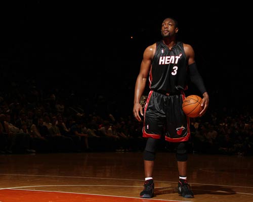 强调稳定执 强调稳定执