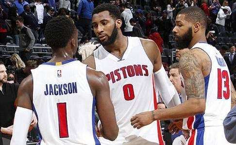 触球向内 触球向内